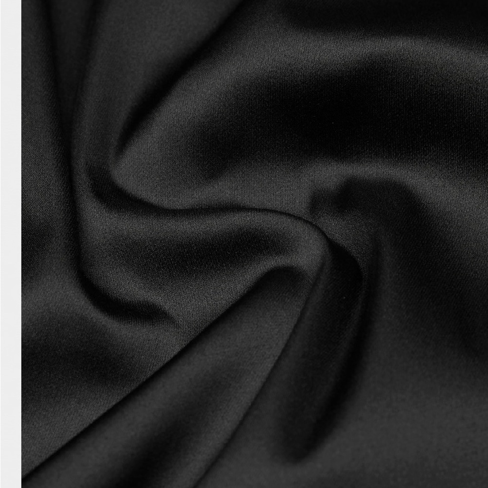 Aritzia Sunday Best Satin Shimmer Dress. Stretchy. Small. Size 4. - Picture 7 of 12